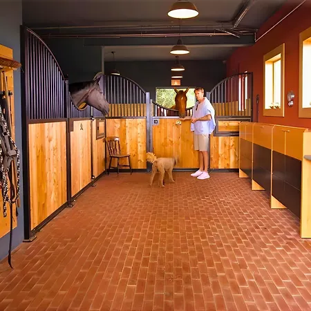 Semesterbostad Valentyns Farmhaus