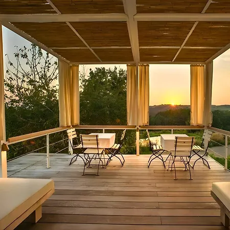 Valentyns Farmhaus Semesterbostad *