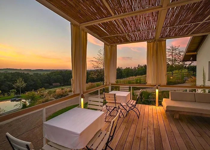 بيت للعطل Valentyns Farmhaus باد مونستريفل