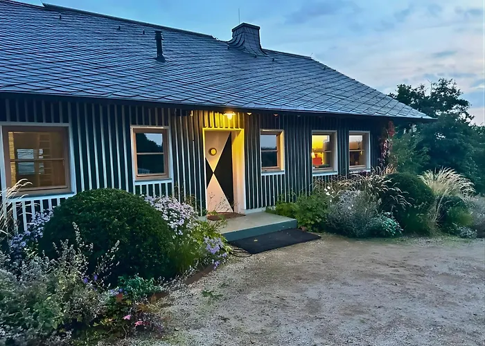 Valentyns Farmhaus * باد مونستريفل